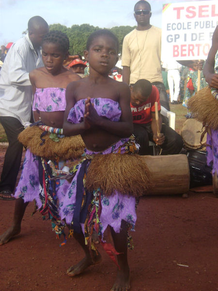Bertoua Fenassco en Images